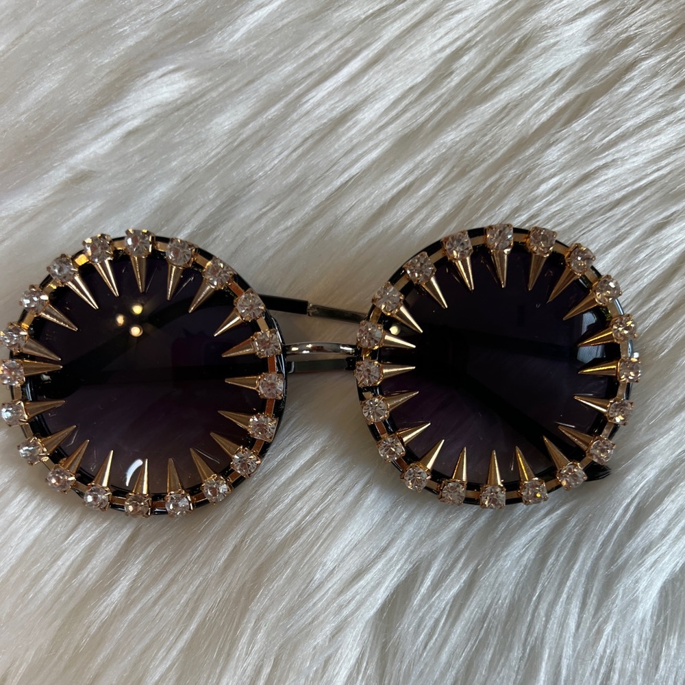 Valerio stone glasses
